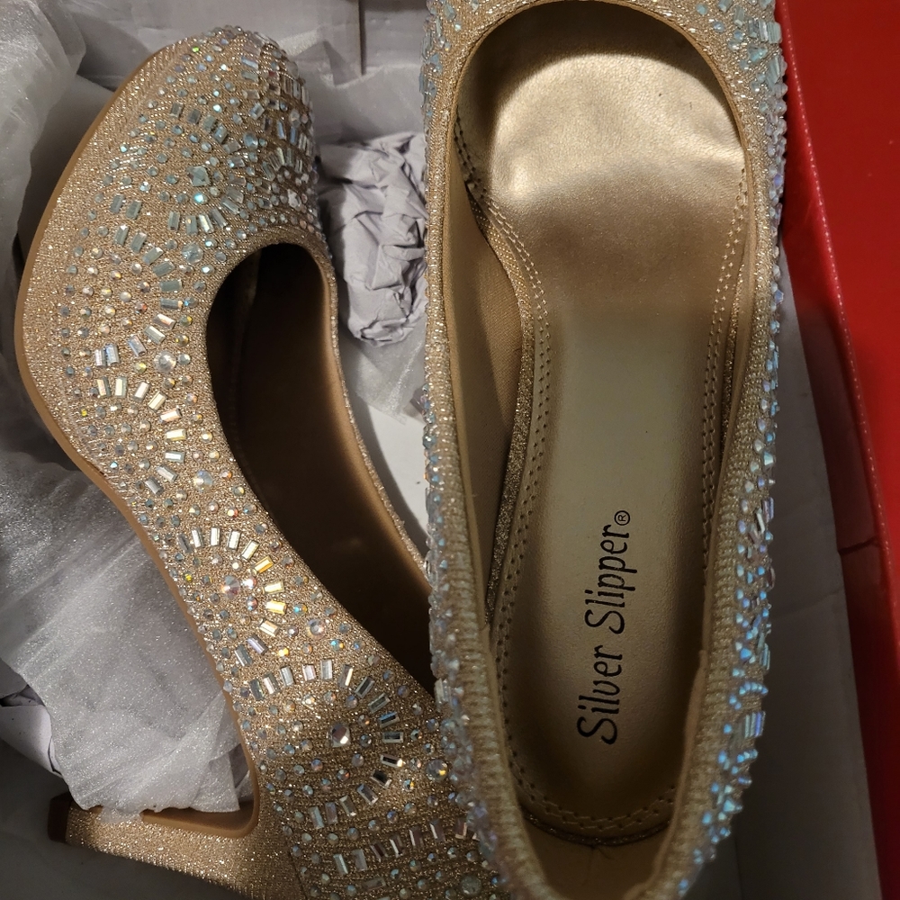 Womens shoes